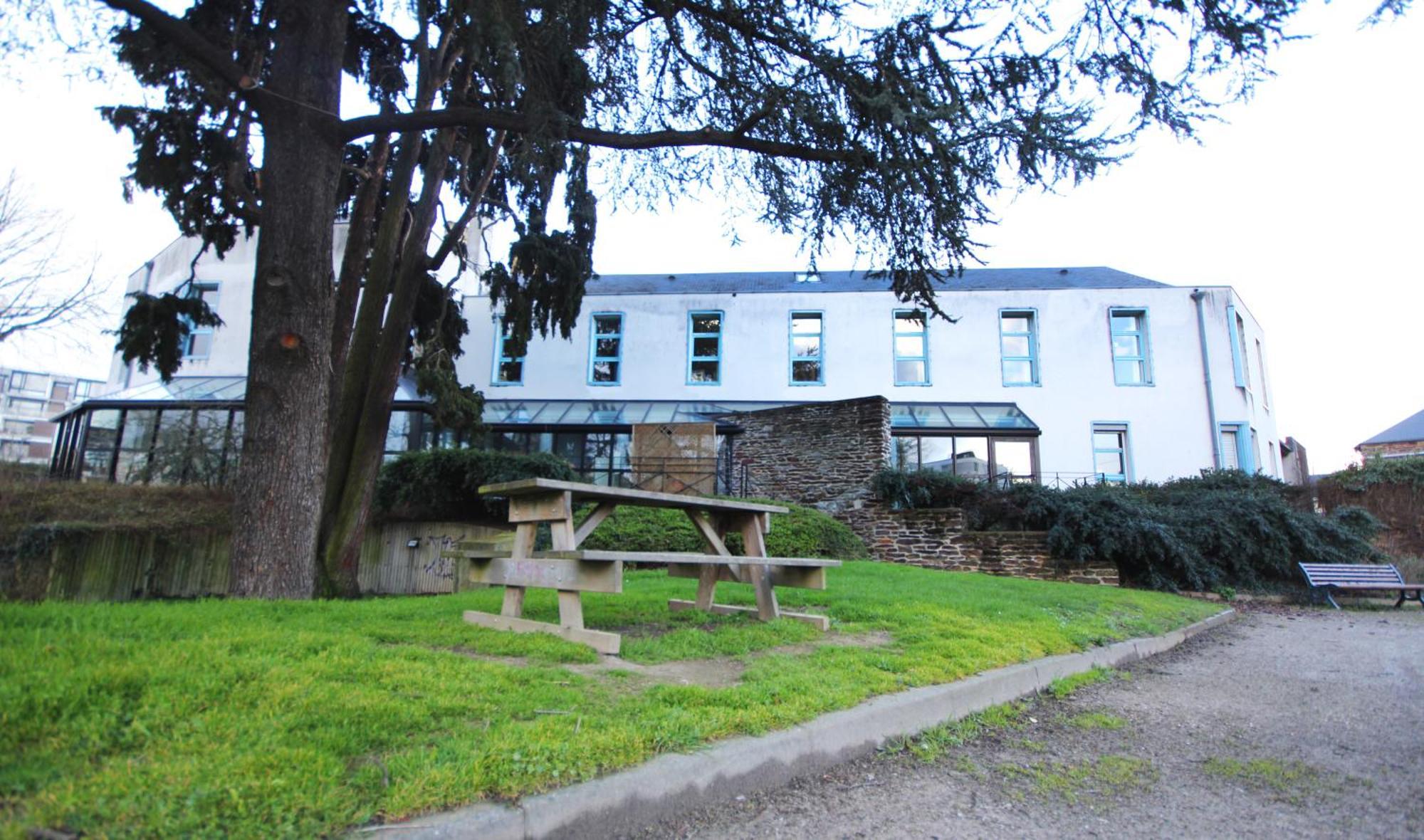 Hostel Ренн Екстер'єр фото
