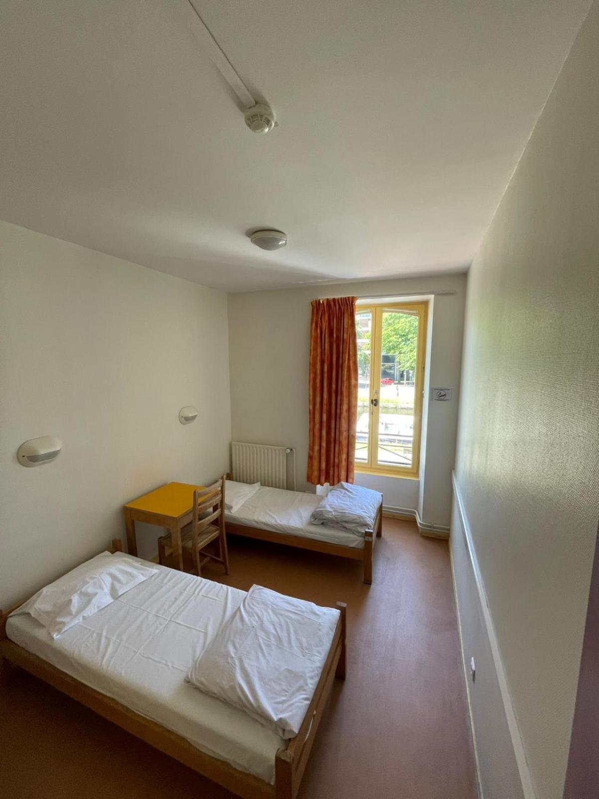 Hostel Ренн Екстер'єр фото
